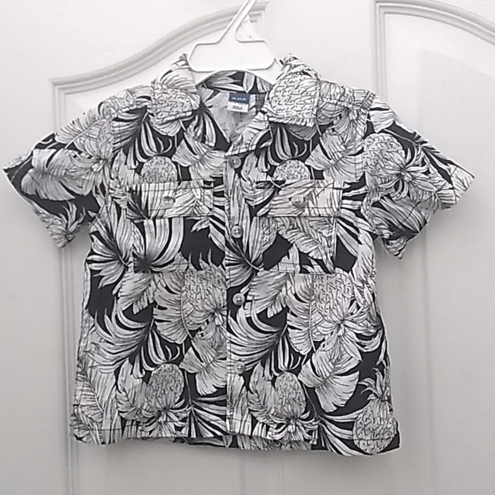 FINAL MARKDOWN NWT children’s old navy shirt 18-24 months